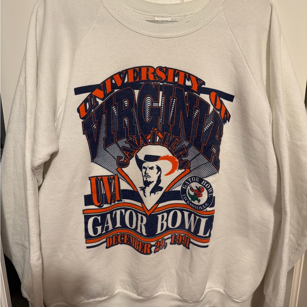 Vintage University of Virginia Cavaliers (UVA) White Sweatshirt